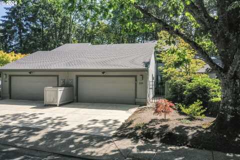 226 SPYGLASS DR, Eugene, OR 97401