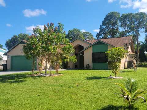 632 SE Portage Avenue, Port Saint Lucie, FL 34984