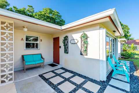 4520 NW 3rd Court, Delray Beach, FL 33445