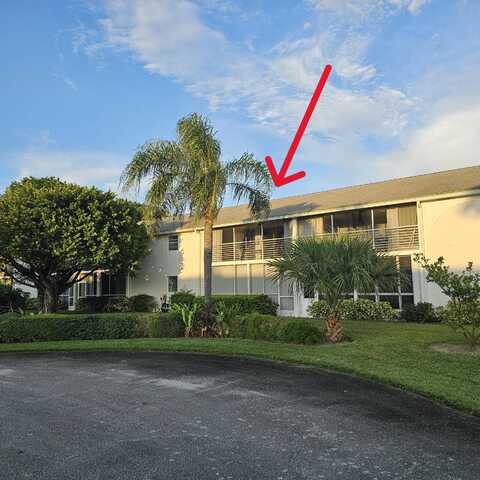 11 Garden Street, Tequesta, FL 33469