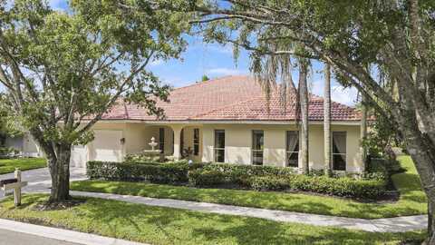 18951 Painted Leaf Court, Jupiter, FL 33458