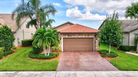 213 SE Longview Drive, Port Saint Lucie, FL 34984