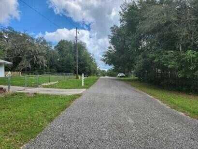 232 1st Way Way, Interlachen, FL 32148