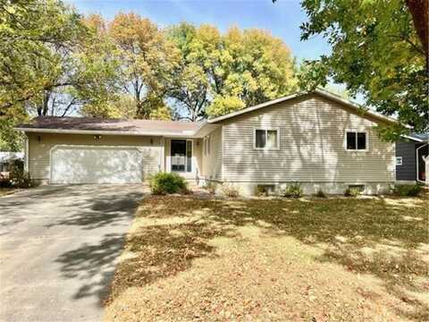 807 E Walnut Street, Redwood Falls, MN 56283