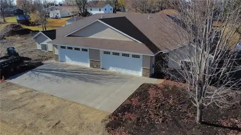 331 5th Avenue NE, Mazeppa, MN 55956