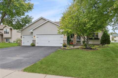 1107 Maplewood Avenue SW, Isanti, MN 55040