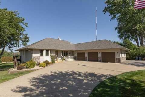 207 Skyline Heights, Wabasha, MN 55981