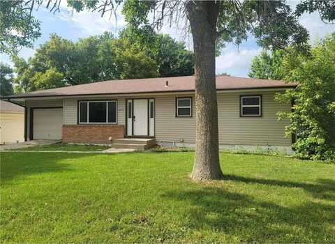 2012 Hoffman Road, Mankato, MN 56001