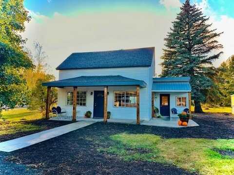 108 S 5th St, Oakesdale, WA 99158