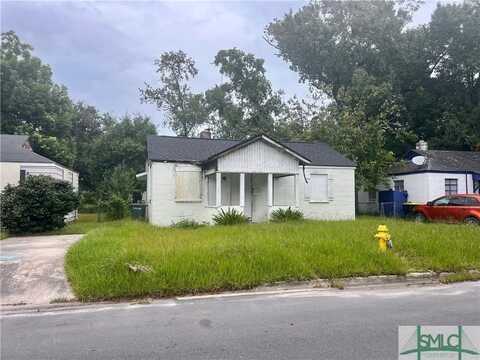 2410 Alabama Avenue, Savannah, GA 31404