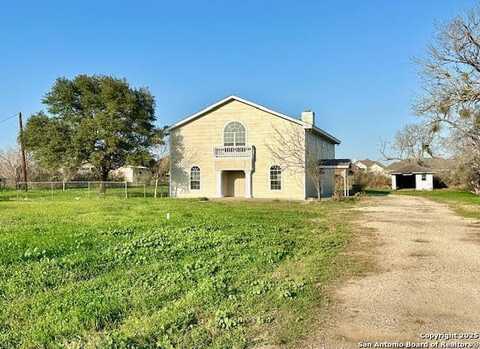 714 N Carroll Street, Poth, TX 78147