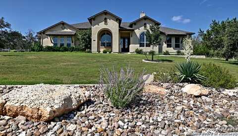 111 MADRONE TRL, Boerne, TX 78006