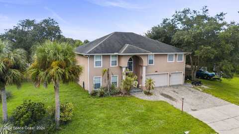 790 Giblin Avenue SW, Palm Bay, FL 32908