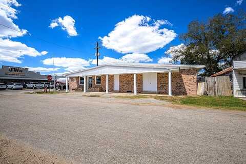 107 South Hauptstrasse Street, Carmine, TX 78932