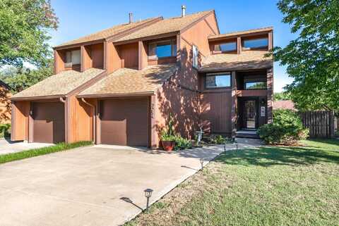 7254 E Bainbridge Ct, Wichita, KS 67225