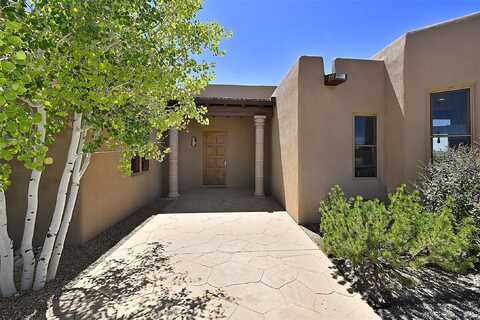 10 Blazing Star Circle, Santa Fe, NM 87506