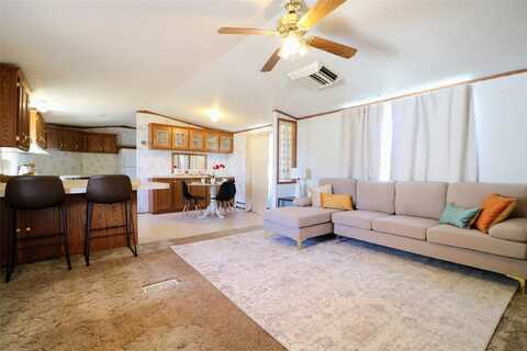 1264 Cheyenne, Los Alamos, NM 87544