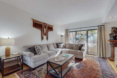 814 Camino De Monte Re, Santa Fe, NM 87505