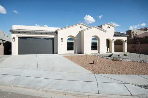 18 Confianza, Los Alamos, NM 87547