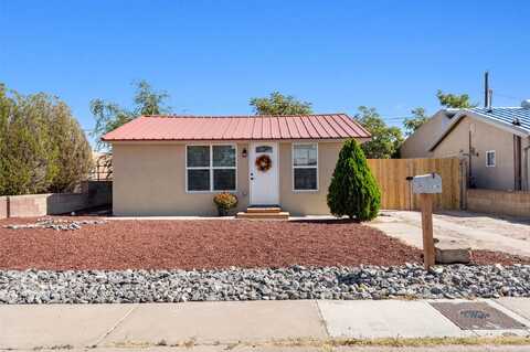 364 Dolores, Albuquerque, NM 87105