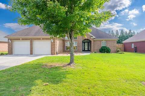 207 Double Oak Ct, Florence, AL 35633