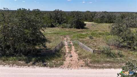 2962 Cr 397, Moulton, TX 77975