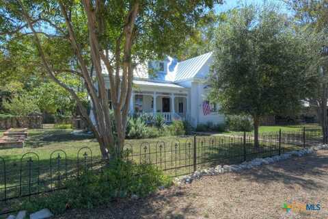 492 E Main Street, New Braunfels, TX 78130