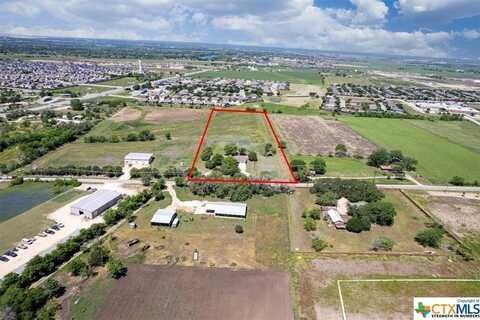 1221 Pieper Road, New Braunfels, TX 78130