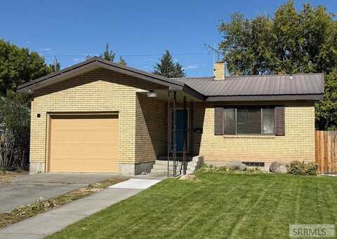 455 6th Street, Idaho Falls, ID 83401