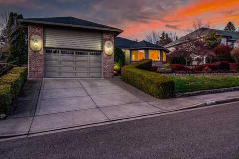 1541 Cypress Point Drive, Medford, OR 97504