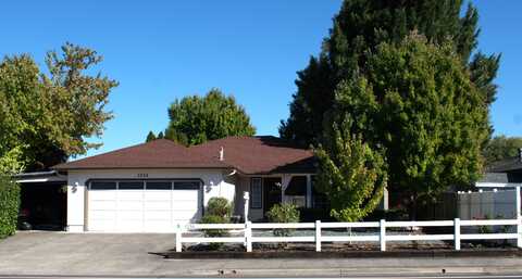 3234 Springbrook Road, Medford, OR 97504