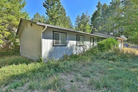 237 Shadowbrook Drive, Cave Junction, OR 97523