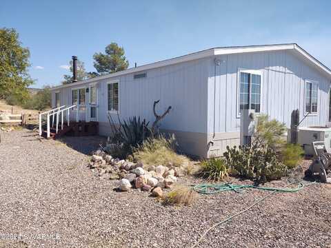 495 S Ole Paint Way, Cornville, AZ 86325