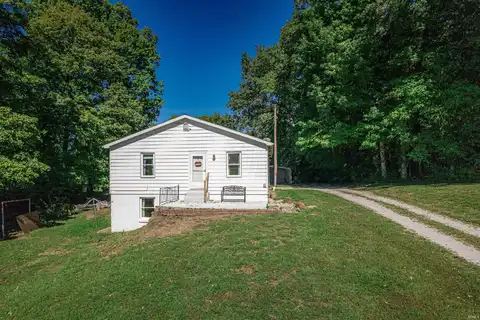 7122 W 550 S, Owensville, IN 47665