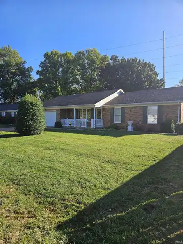 702 ROOSEVELT Drive, Fort Branch, IN 47648