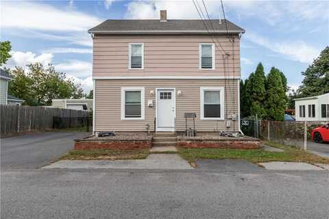 40 Dickens Street, Pawtucket, RI 02861