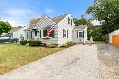 14 Adams Street, Smithfield, RI 02917