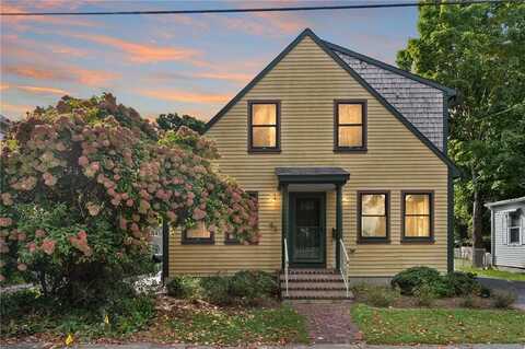 52 South Fair Street, Warwick, RI 02888