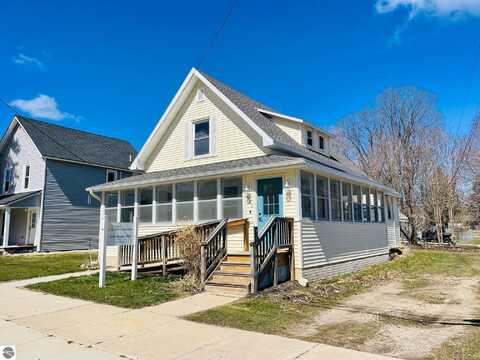 8106 W State Street, Central Lake, MI 49622