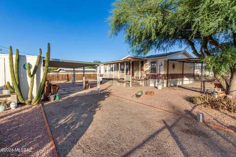 2701 W Carnauba Street, Tucson, AZ 85705