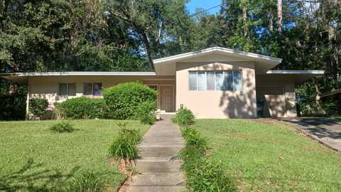 2521 Willamette Road, Tallahassee, FL 32303