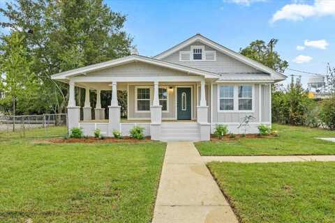 1127 W Washington Street, Quincy, FL 32351