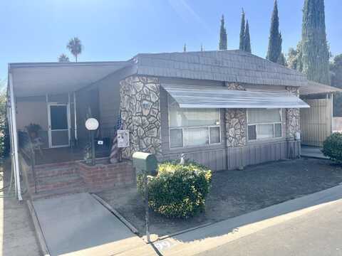 2301 S Divisadero, Visalia, CA 93277