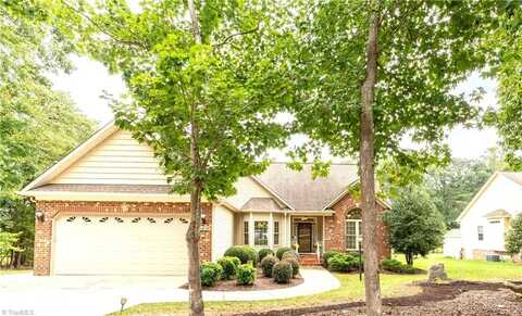 8404 Richardsonwood Road, Browns Summit, NC 27214