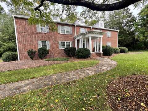 2719 Reynolda Road, Winston Salem, NC 27106