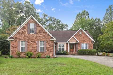 5028 Cedarwood Drive, Winston Salem, NC 27103