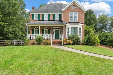 5245 Bridge Pointe Drive, Clemmons, NC 27012