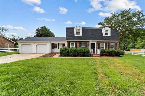 3100 Middlebrook Drive, Clemmons, NC 27012