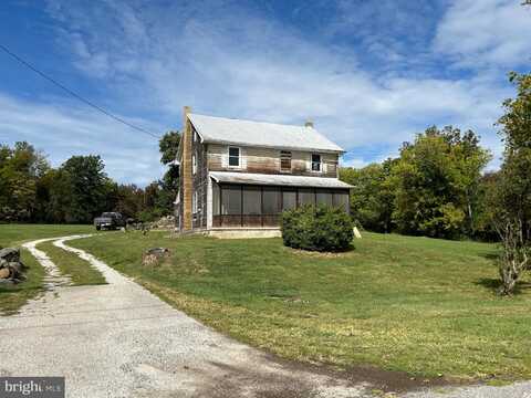 1319 KNOXLYN ROAD, GETTYSBURG, PA 17325