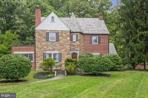 6911 WELLS PARKWAY, UNIVERSITY PARK, MD 20782